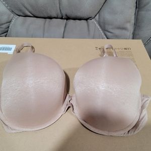36DDD victorias secret perfect shape bra